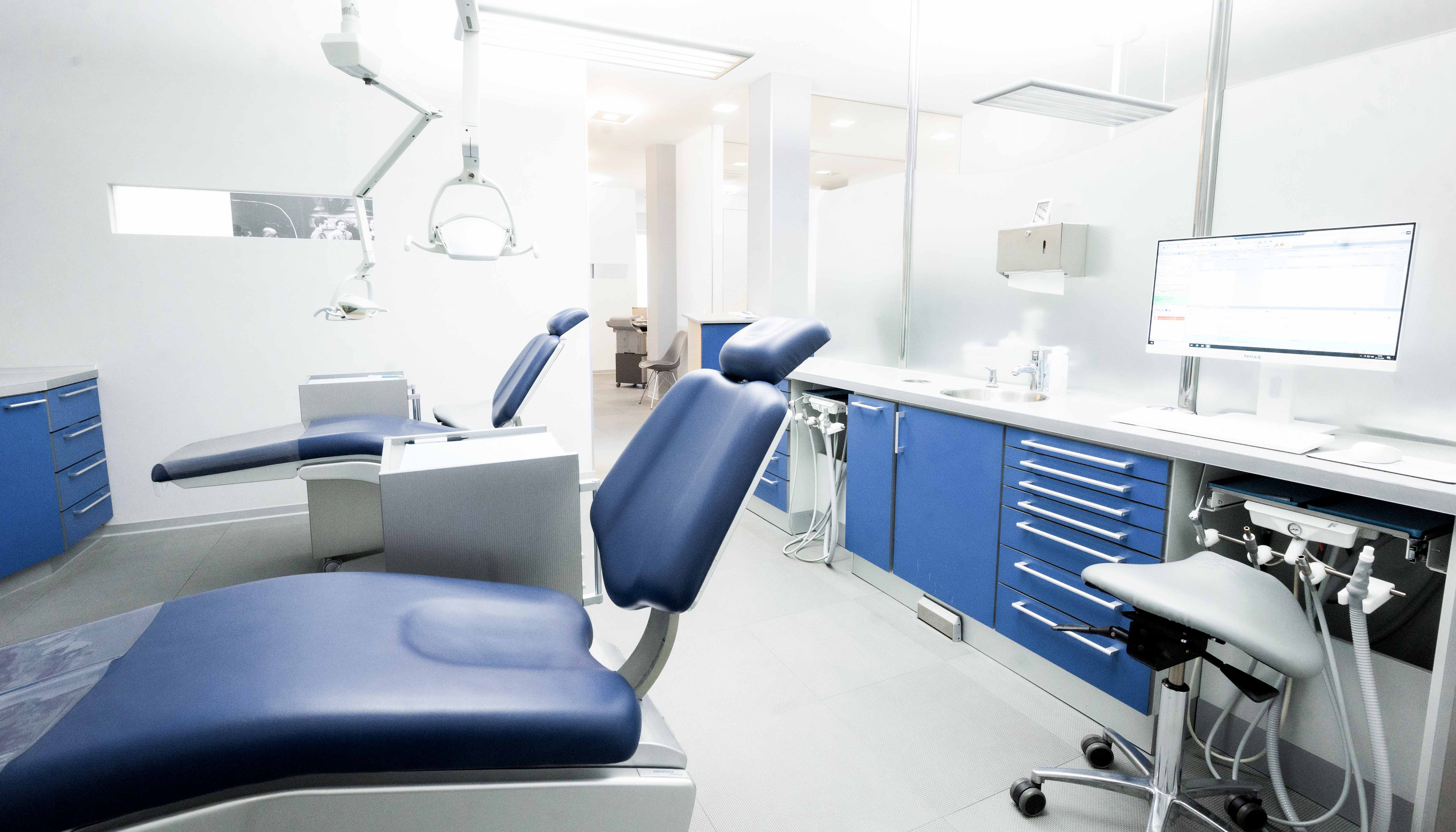 kieferorthopaedie-mueller-behandlungsraum